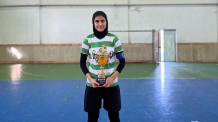 Tolışi futzalçi bə nuperəsə kinonku iborət futzal milli komanda səçıni orduqo dəvət kardey