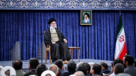 بیانات رهبر معظم انقلاب اسلامی  در دیدار دست اندرکاران حج،گفتگوی تلفنی سران ایران و روسیه و سفر عراقچی به پاکستان وهند