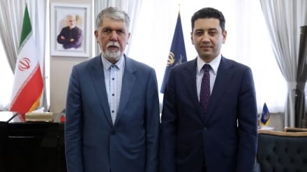 Սալեհի. Կինոն կարող է լուրջ հիմք հանդիսանալ երկու Իրանի ու Հայաստանի ժողովուրդների միջև մշակութային և գեղարվեստական հարաբերությունների ընդլայնման համար