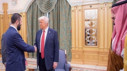   ترامپ در دیدار با الجولانی: سوریه به عادی‌سازی روابط با اسراییل بپیوندد