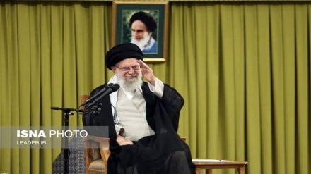 دیدار معلمان سراسر کشور با رهبر انقلاب 