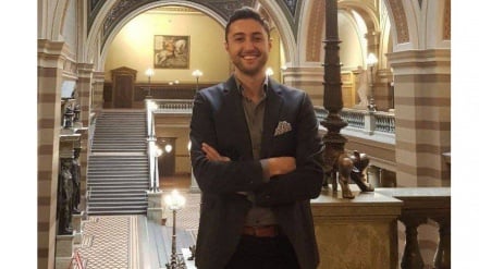İspaniya bo ğətli bə komil vırə peqardə