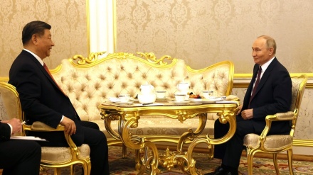 د روسیې او چین ولسمشرانو د ایران د اټومي موضوع د حل لپاره د مسکو او پېکن پر رغوونکي رول ټینګار وکړ