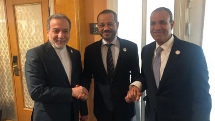 Ərağçi de Misr iyən Omani xarici koon vəziron bıə setərəfinə dido
