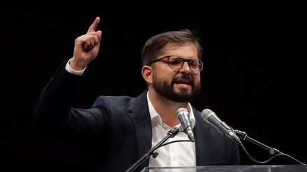 اسرائیل د فلسطین د غزې تړانګې د وسیدونکو د نسل کشۍ په حال کښې دی 