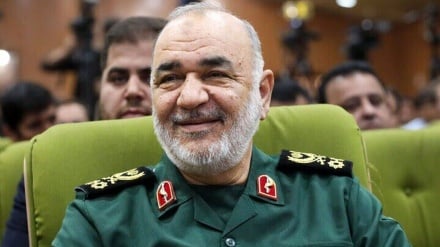 حافظ قرآنی که فرمانده کل سپاه پاسداران بود؛ از سردار سلامی چه می‌دانید؟