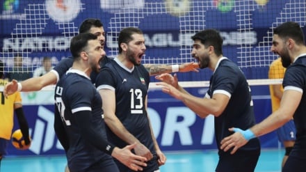 ایران قهرمان لیگ والیبال ملت‌های آسیای مرکزی شد؛ راهیابی تیم هاکی روی یخ بانوان ایران به فینال آسیا