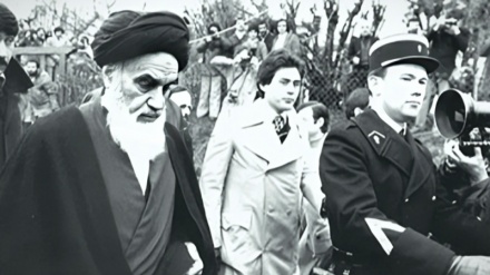 د امام خمینی لیدتوګه دمقاومت دلارې مشال دی؛ اسرائيل د لنډیغرو په وسیله اداره کیږي 
