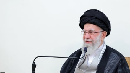 اسلامي نړۍ ته د اهل بیت علیهم السلام د پیغام په رسولو کې د امام محمد باقر علیه السلام د لوی رول په اړه د حضرت آیت الله خامنه ای لنډ وضاحت