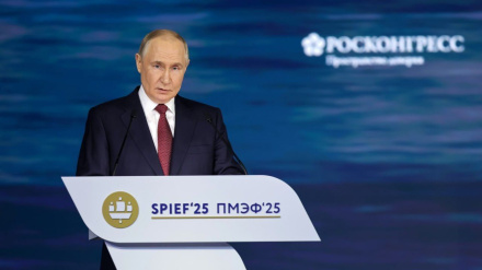 Putin: Rusiya İranın qanuni nüvə hüquqlarını dəstəkləyir; İsrail münaqişəsinə həll tapmaq mümkündür