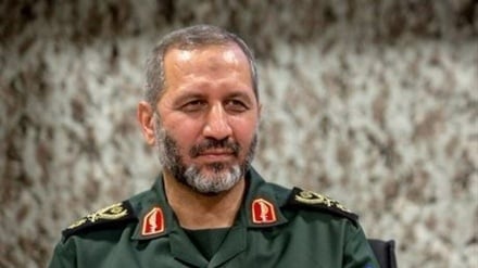 رهبر معظم انقلاب فرمانده جدید  هوافضای سپاه پاسداران را منصوب کردند