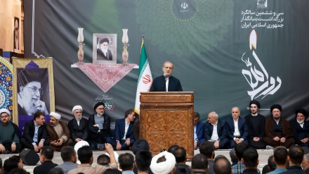  Pezeshkian a insisté sur la nécessité de suivre les propos de l’Imam Khomeini