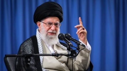 Ayatullah Khamenei: Marekani haiwezi kufanya chochote kuhusu mradi wetu wa nyuklia