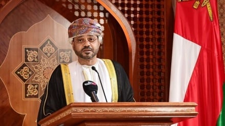  عمان د سیمې د تاوتریخوالي د کنټرول لپاره ډیپلوماټیکې هڅې ته دوام ورکوي 