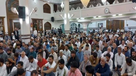مهاجران افغانستانی: در هر میدان دفاع کنار ایران ایستاده‌ایم