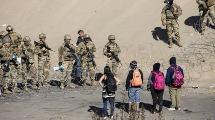 米国民の経済問題は移民弾圧軍の派遣により解決されるか？