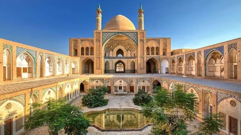Entdecken Sie Iran: Sehenswürdigkeiten der Stadt Kashan – Eine Reise in mehr als 7.500 Jahre Geschichte