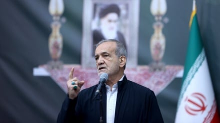 Pezeshkian : Fidèles à l’imam Khomeini, aucune puissance ne pourra nous dominer