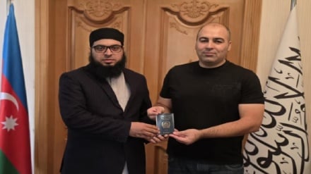  آغاز روند توزیع پاسپورت در سفارت افغانستان در باکو