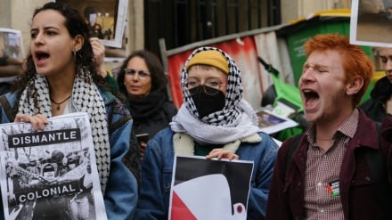 شکاف عمیق در آمریکا: جوانان ۱۰ برابر کمتر از سالمندان از جنایات اسرائیل حمایت می‌کنند
