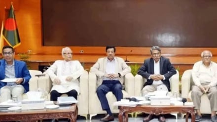 একই ব্যক্তি প্রধানমন্ত্রী ও দলীয় প্রধান থাকতে পারবেন না: ঐকমত্য কমিশন