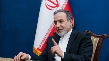 عراقچی: آمریکا باید به ایران غرامت بپردازد