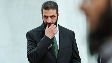 درگیری‌های خشونت‌آمیز جدید میان قبایل سوری و دروزی‌ها در السویدا/ «جولانی» دمشق را ترک کرد 