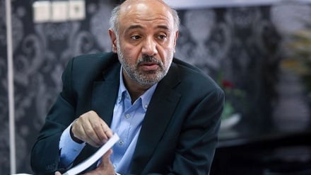 وزیر کار ایران: کارگران مهاجر مجاز مشمول بیمه و مالیات می‌شوند