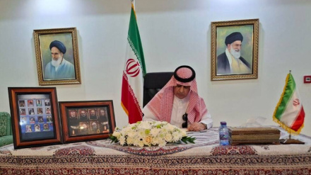 گشایش دفتر یادبود شهدای جنایت رژیم صهیونیستی و آمریکا در سفارت ایران در ابوظبی
