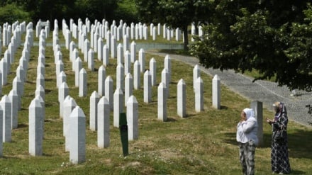 In che modo Gaza rappresenta la continuazione della tragedia di Srebrenica?