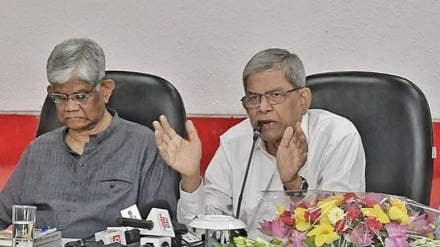 আগে ঘুষ দিতে হতো ১ লাখ টাকা, এখন দিতে হয় ৫ লাখ: মির্জা ফখরুল