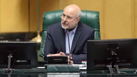 Qalibaf: Adui mzayuni anataka kulilipizia kisasi taifa la Iran kwa vita vya kiuchumi na kisaikolojia