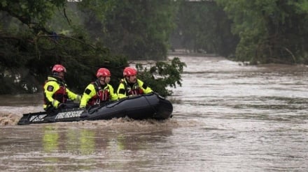 Flood in Texas leaves 11 dead and 172 missing