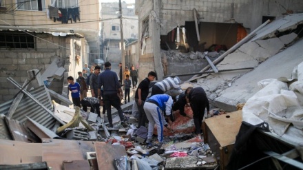 School sheltering displaced Palestinians bombed in Gaza