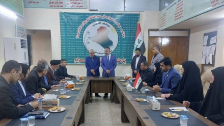 Los parlamentarios de Irán e Irak destacan la importancia de aplicar la ley que exige la expulsión de las fuerzas estadounidenses del territorio iraquí.