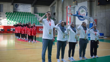 Iranian girls' basketball team wins first match in West Asia Championships 