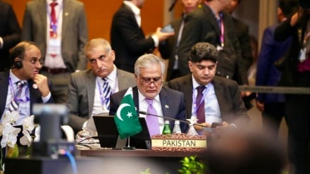 د پاکستان خارجه وزیر د ایران د ایټمي مسئلې د ډیپلماټیک هواري په ضرورت ټینګار وکړ