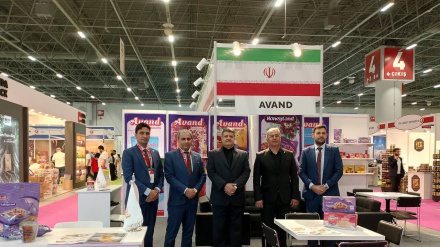 پرچم بالای ایران در نمایشگاه مواد غذایی استانبول ترکیه