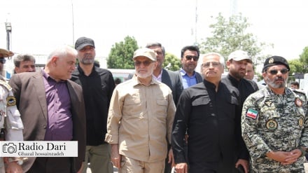 بازدید معاون وزارت کشور ایران از روند خروج اتباع افغانستانی در مرز دوغارون 
