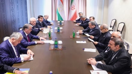 Umuhimu wa vikao na mashauriano aliyofanya Rais wa Iran katika mkutano wa ECO