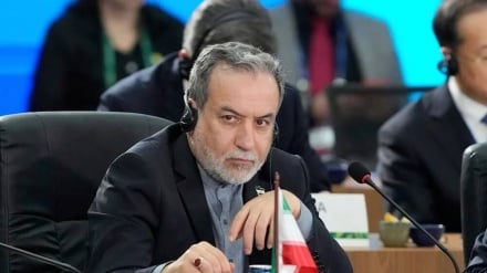 عراقچی: ایران برای دستیابی به علم و فناوری هدف تجاوز قرار گرفت