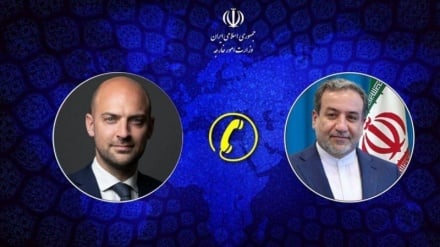 Iran, France review consular ties & regional developments