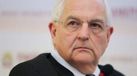 Nga shantazhi në stilin mafioz te negociatat me Trumpin me Colt