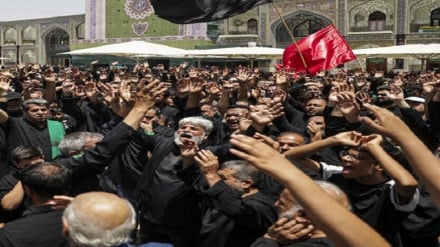 مراسم عزاداری عاشورای حسینی در مشهد مقدس