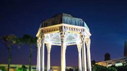 صدای سخن عشق