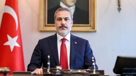 Der türkische Außenminister reist nach Teheran