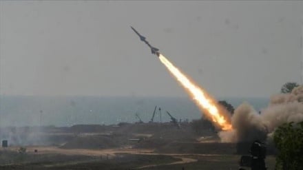 שני ישראלים נהרגו, תל אביב מדווחת על יירוט טילים תימנים