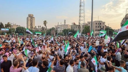 د سوریې د حماه ولایت خلکو د صهیونیسټ رژيم تیري وغندل