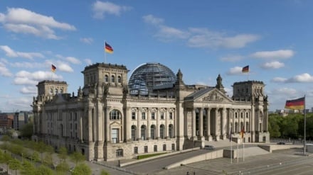 Wissenschaftliche Dienste des Bundestages: „Erhebliche Zweifel“ an Rechtmäßigkeit der israelischen und US-amerikanischen Angriffe auf Iran