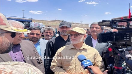 معاون وزارت کشور ایران از روند خروج اتباع افغانستانی از دوغارون بازدید کرد
